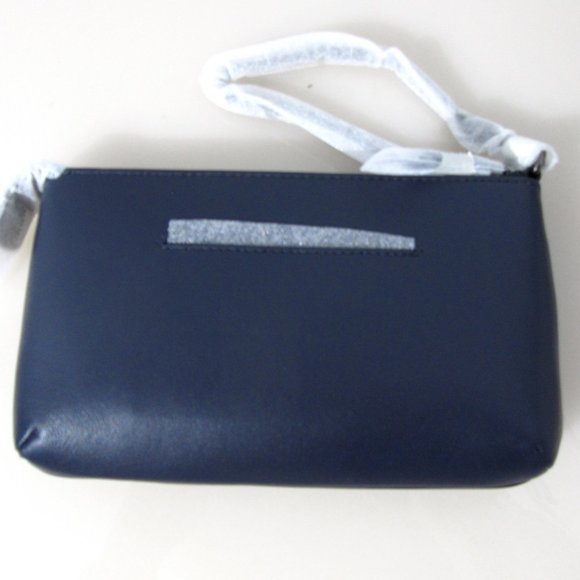 COACH $198 BUTTERFLY APPLIQUE LARGE WRISTLET 2954 Navy Whipstitch - Picture 3 of 5